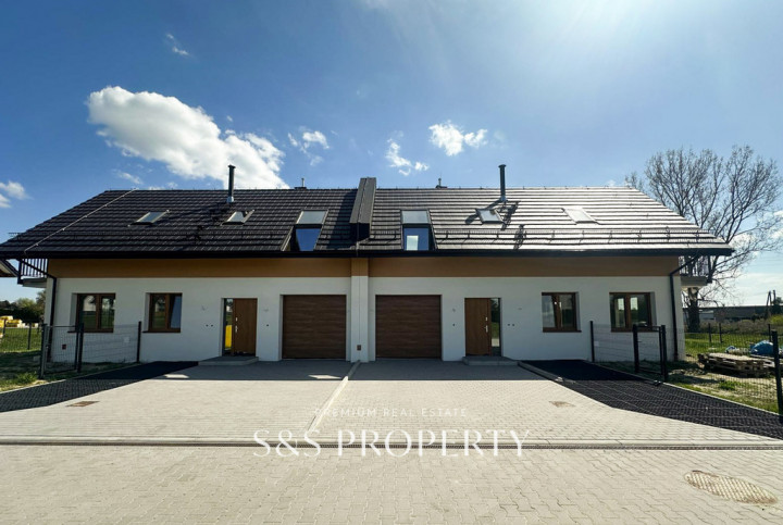 Dom Sprzedaż Mników 14